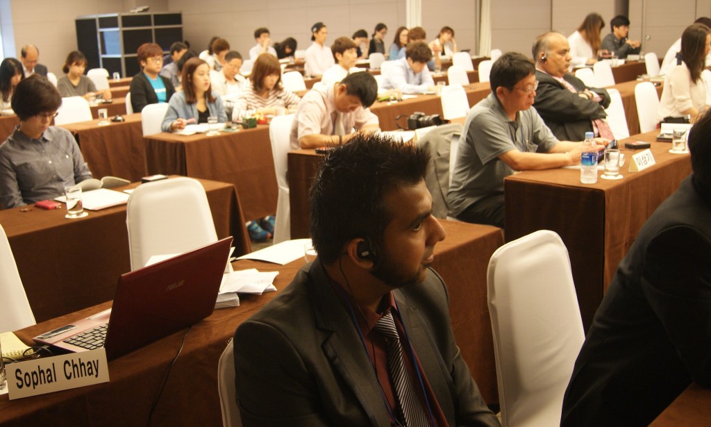 Participants at the “Asian Journalists’ Culture Forum” in Gwangju, South Korea, on September 5, 2013. 