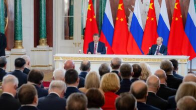 Photo of លោក Xi Jinping ប្រធានរដ្ឋចិននិងលោក Putin ប្រធានាធិបតីរុស្ស៊ីរួមគ្នាជួបជាមួយអ្នកសារព័ត៌មាន