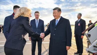 Photo of លោក Xi Jinping ប្រធានរដ្ឋចិនអញ្ជើញទៅដល់ទីក្រុងម៉ូស្គូ ដើម្បីបំពេញទស្សនកិច្ចផ្លូវរដ្ឋនៅប្រទេសរុស្ស៊ី