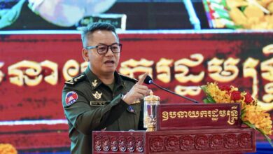 Photo of រដ្ឋមន្ត្រីការពារជាតិ៖ កម្ពុជា ​​មានសព្វាវុធគ្រប់គ្រាន់ ការពារប្រទេស