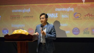 Photo of អ្នកនាំពាក្យក្រសួងព័ត៌មាន៖ មហោស្រពភាពយន្តខ្នាតខ្លីចតុមុខបានរួមចំណែកអភិវឌ្ឍវិស័យសិល្បៈភាពយន្ត និងលើកកម្ពស់សេរីភាពបញ្ចេញមតិនៅកម្ពុជា