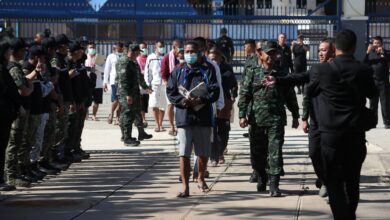 Photo of ការទន្ទឹងរង់ចាំ ១៥៥ ថ្ងៃ! ខណនេះវីរយោធិនកម្ពុជាទាំង ១៨រូប ត្រូវបានភាគីថៃដោះលែងហើយ នាព្រឹកថ្ងៃនេះ