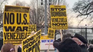 Photo of តំបន់ជាច្រើននៅលើពិភពលោកបានដង្ហែក្បួនបាតុកម្មដើម្បីប្រឆាំងនឹងអាមេរិកដែលឈ្លានពានវ៉េណេស៊ុយអេឡាដោយកម្លាំងយោធា