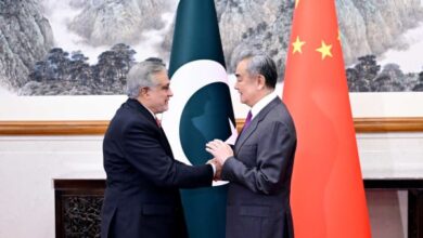 Photo of លោកWang Yi៖ យើងមិនដែលសម្គាល់ឃើញថា ប្រទេសណាមួយអាចដើរតួជាប៉ូលិសអន្តរជាតិនោះទេ