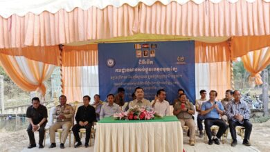 Photo of សង្គមស៊ីវិលកម្ពុជា–ចិន បន្តស្តារនិងអភិវឌ្ឍហេដ្ឋារចនាសម្ព័ន្ធ​ បើកការដ្ឋានផ្លូវបេតុងតភ្ជាប់ភូមិតានន–ភូមិស្វាយខម ឃុំដូង ស្រុកបាទី ខេត្តតាកែវ