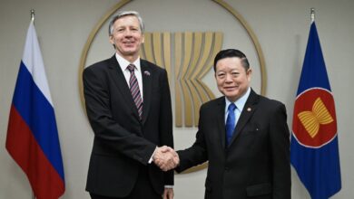 Photo of ឯកឧត្តមបណ្ឌិត កៅ គឹមហួន អគ្គលេខាធិការអាស៊ានបានទទួលជួបពិភាក្សាការងារជាមួយឯកឧត្តម Evgeny Zagaynov ឯកអគ្គរដ្ឋទូតរុស្ស៊ីប្រចាំអាស៊ាន