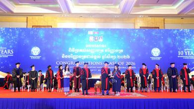 Photo of ឯកឧត្តម ជា វ៉ាន់ដេត ជំរុញឱ្យនិស្សិតជំនាន់ថ្មី ក្លាយជាអ្នកដឹកនាំក្នុងប្រព័ន្ធអេកូឡូស៊ីឌីជីថល