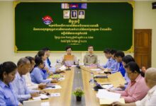 Photo of អ្នកនាំពាក្យក្រសួងព័ត៌មាន ជំរុញឲ្យមន្ទីរព័ត៌មានពង្រឹងទំនាក់ទំនងបណ្តាញព័ត៌មានតាមមូលដ្ឋាន ដើម្បីឆ្លើយតបឲ្យបានរហ័ស និងទាន់ពេលវេលាក្នុងការធានាសាធារណមតិក្នុងខេត្ត