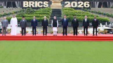 Photo of ថ្នាក់ដឹកនាំ BRICS ទស្សនាការតាំងពិព័រណ៍រូបថតរំលឹកខួបលើកទី ២០ នៃការបង្កើត BRICS ព្រមនិងដាំដើមឈើជាមួយគ្នា និងថតរូបជុំគ្នា