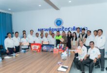 Photo of សង្គមស៊ីវិលកម្ពុជា-ចិន រួមគ្នាសាទរបុណ្យសែនព្រះខែប្រពៃណីជនជាតិចិន